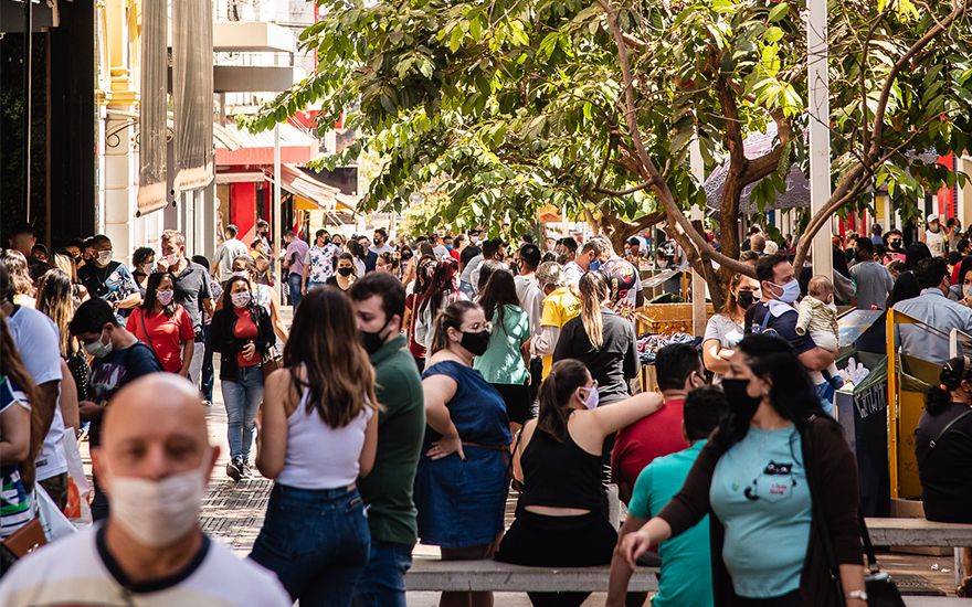 Centro De Ribeirão Preto Registra Aglomerações No Primeiro Dia Após Decreto Da Fase Amarela Do Plano São Paulo