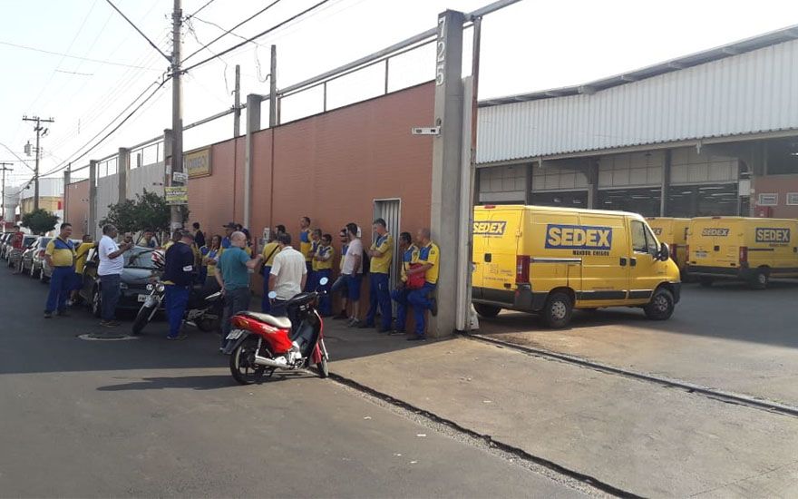 Greve Dos Correios Completa 11 Dias Na Região De Ribeirão Preto-Sp E Não Tem Previsão De Termino