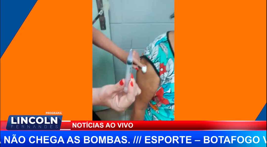 Idosa Que Teria Sido Vítima Da Vacina De Vento Recebe Segunda Dose