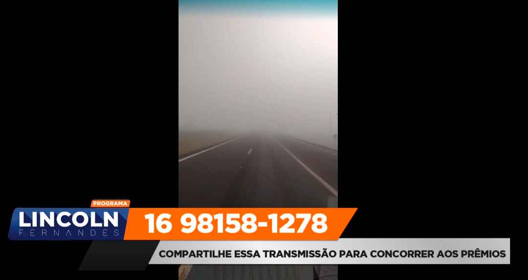 Neblina Na Rodovia Cândido Portinari Próximo Ao Pedágio De Batatais