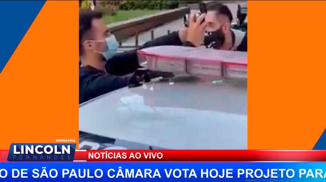 Arthur Do Val É Expulso De Manifestação Pro Bolsonaro