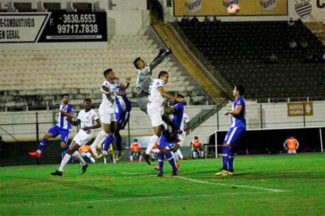 Comercial Perde Para Nacional Em Jogo De Cinco Gols