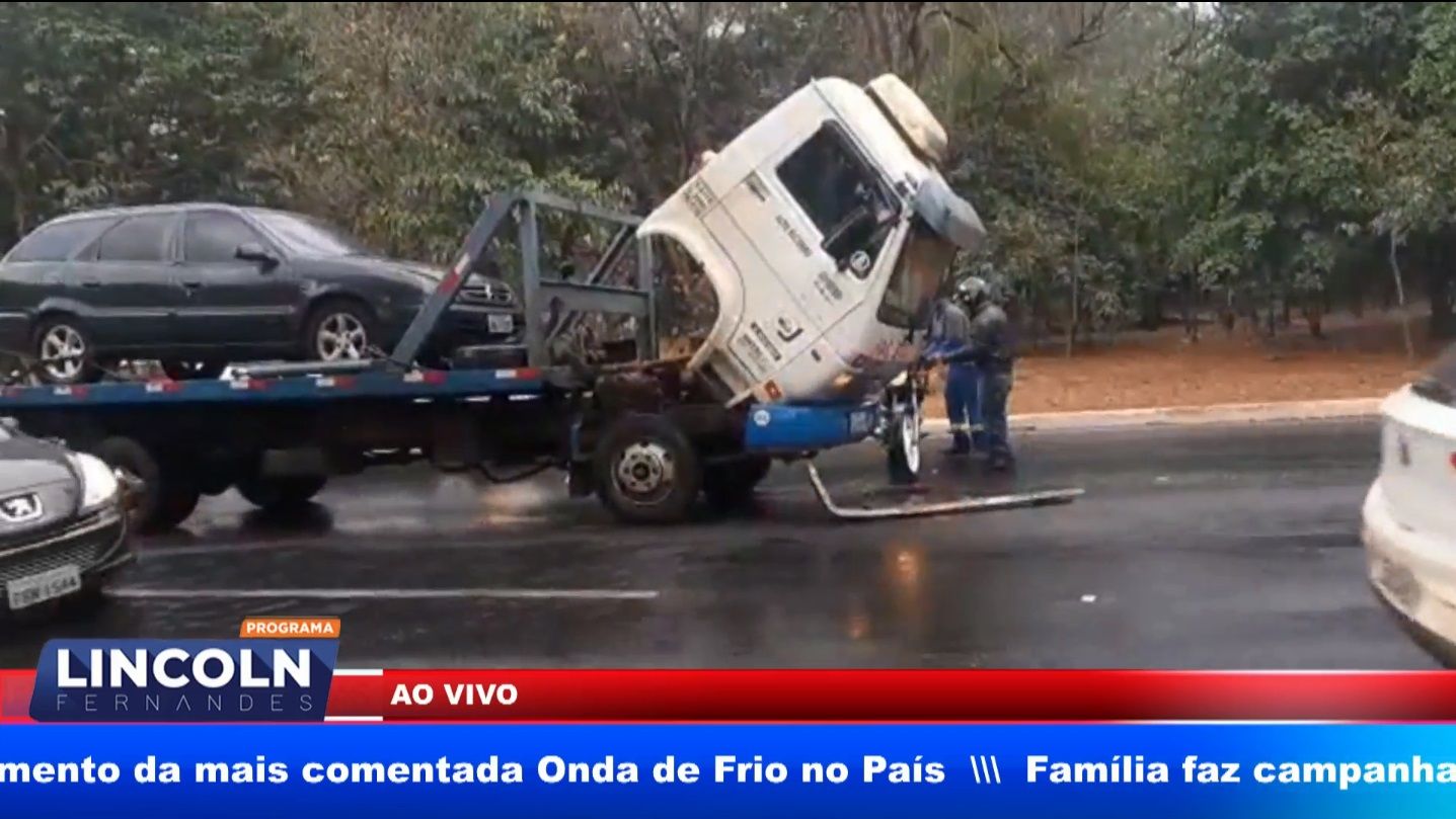 Acidente Entre Caminhão E Moto No Balão Da Lagoinha