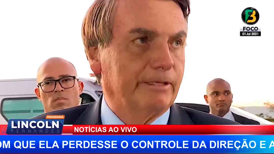 Bolsonaro Ameaça Ir Para O Vale Tudo No Brasil Se Prenderem Seus Filhos