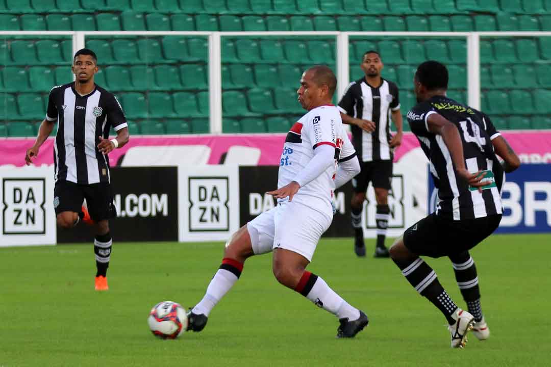 Botafogo Pontua Em Florianópolis