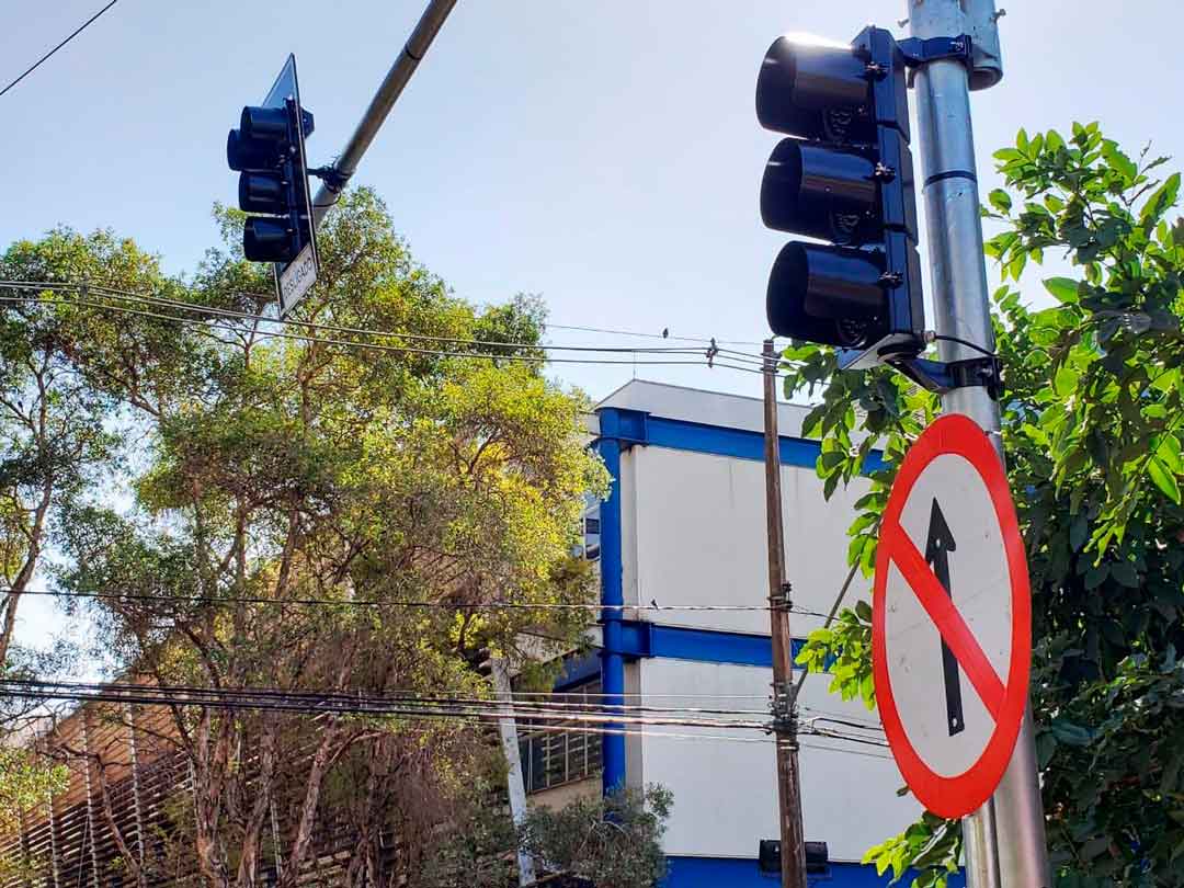 Novo Semáforo Inicia Operação No Jardim Nova Aliança