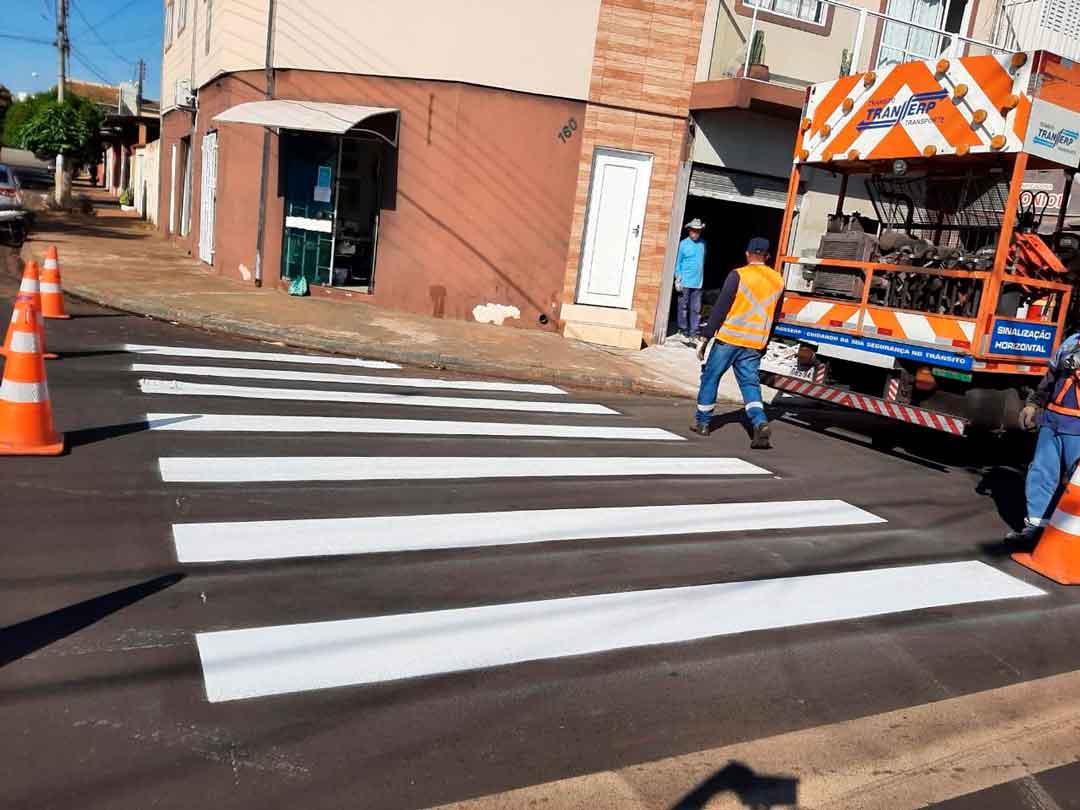 Sinalização É Renovada Em Ruas Do Jardim São José