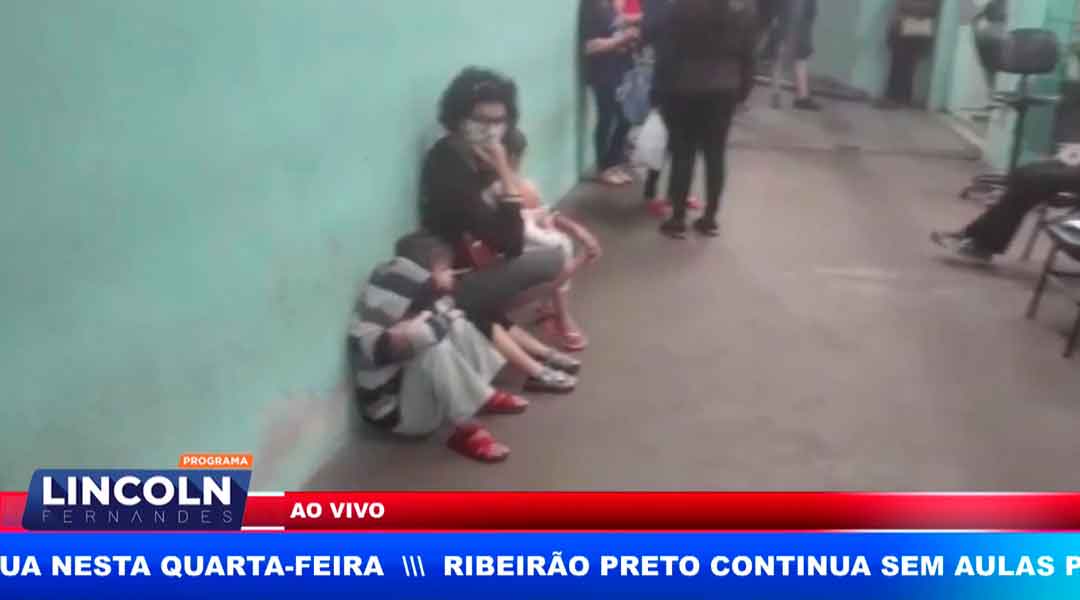Upa Oeste Lotada Em Ribeirão Preto, Inclusive Com Crianças Sentadinhas No Chão Por Falta De Cadeiras