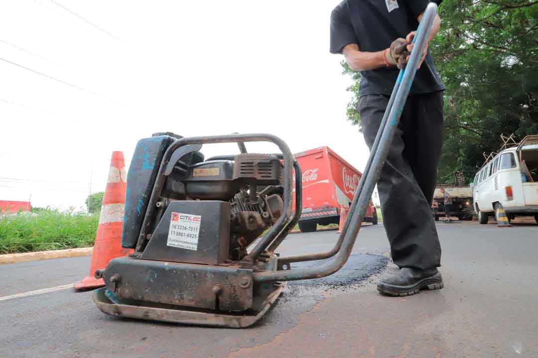 Tapa Buracos Avança Em Vias De Grande Movimento