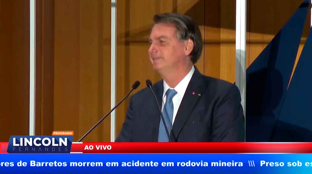 Bolsonaro Diz Em Dubai Que Amazonia Não Pega Fogo E Que Está 90% De Como Quando O Brasil Foi Descobe