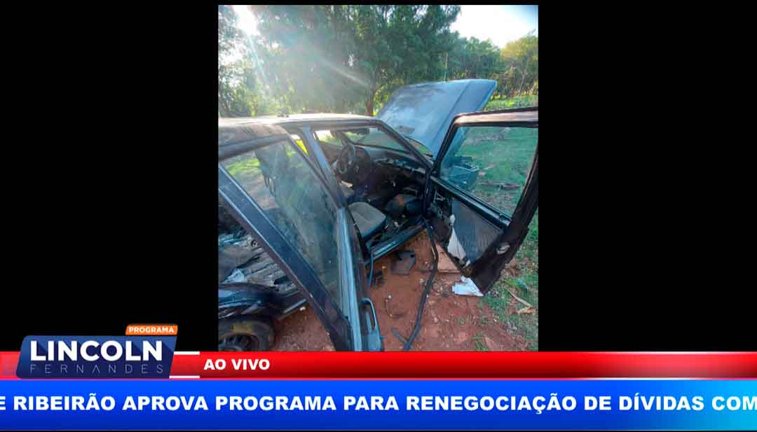 Carro É Encontrado Depenado Ao Lado De Escola No Jd. Independência