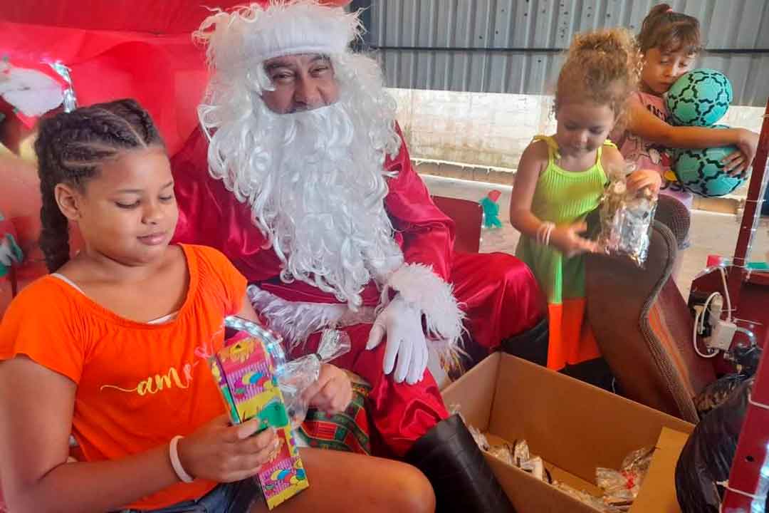 Fundo Social Arrecada 6.718 Brinquedos Para “Natal Das Crianças”