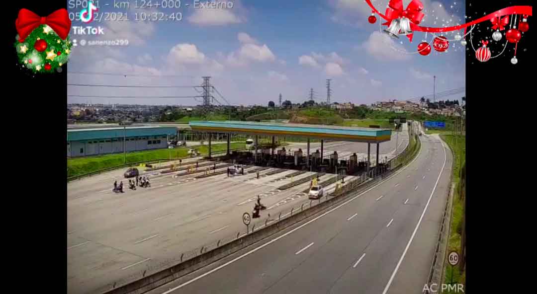 Motociclista Atropela Policial Em Praça De Pedágio