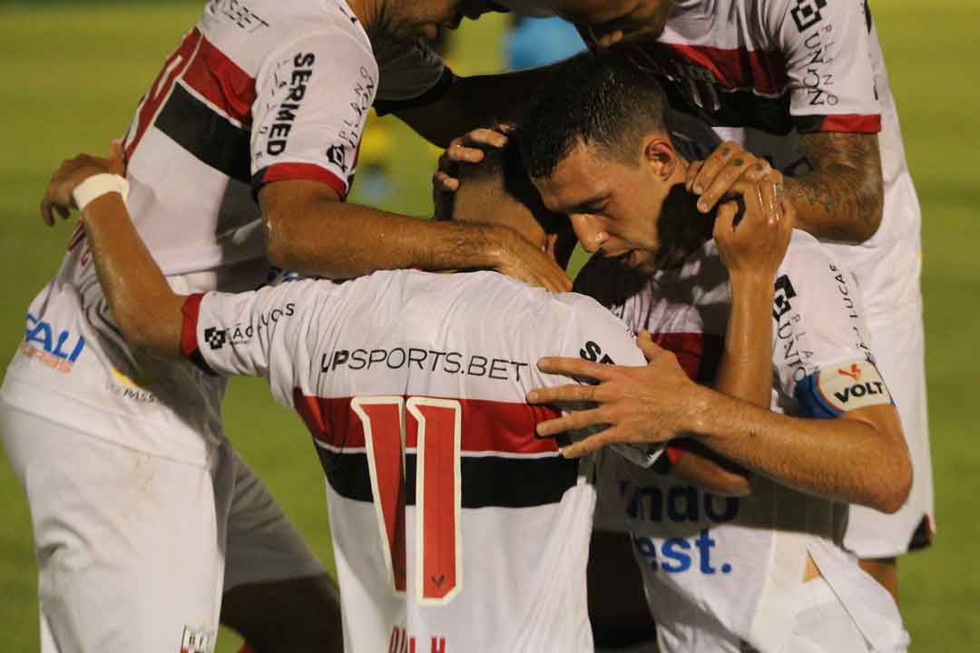 Enfim, A Primeira Vitória Do Botafogo Em Casa!