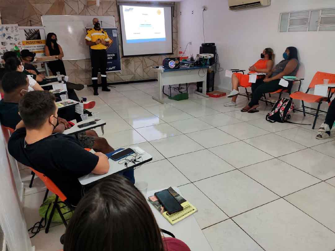 Projeto Habilita Seguro Retoma Ações Com 49 Alunos Atendidos