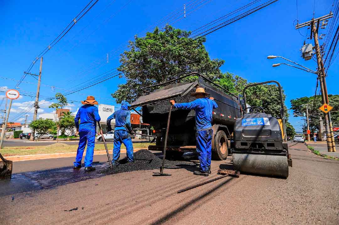 Ruas E Avenidas Recebem Operação Tapa-Buracos