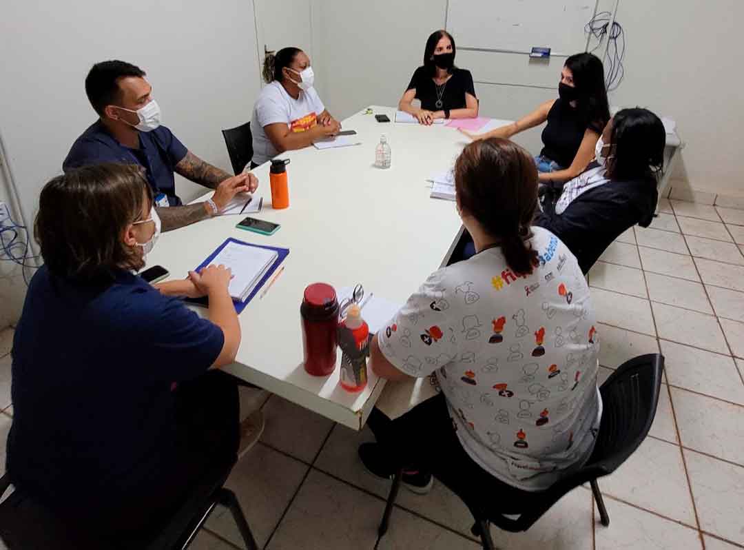 Semas E Consultório Na Rua Discutem Estratégias Para Atendimento Da População Em Situação De Rua