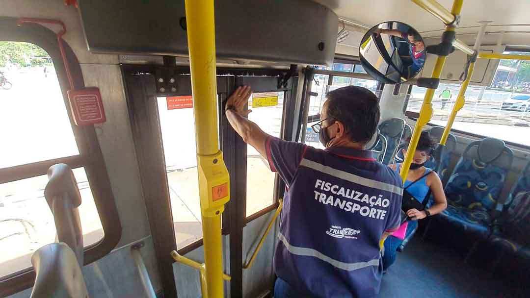 Transerp Intensifica Fiscalização Em Terminal De Ônibus