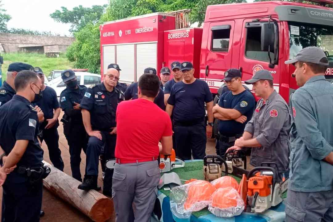 Gcm Realiza Treinamento De Segurança E Operação De Motosserra