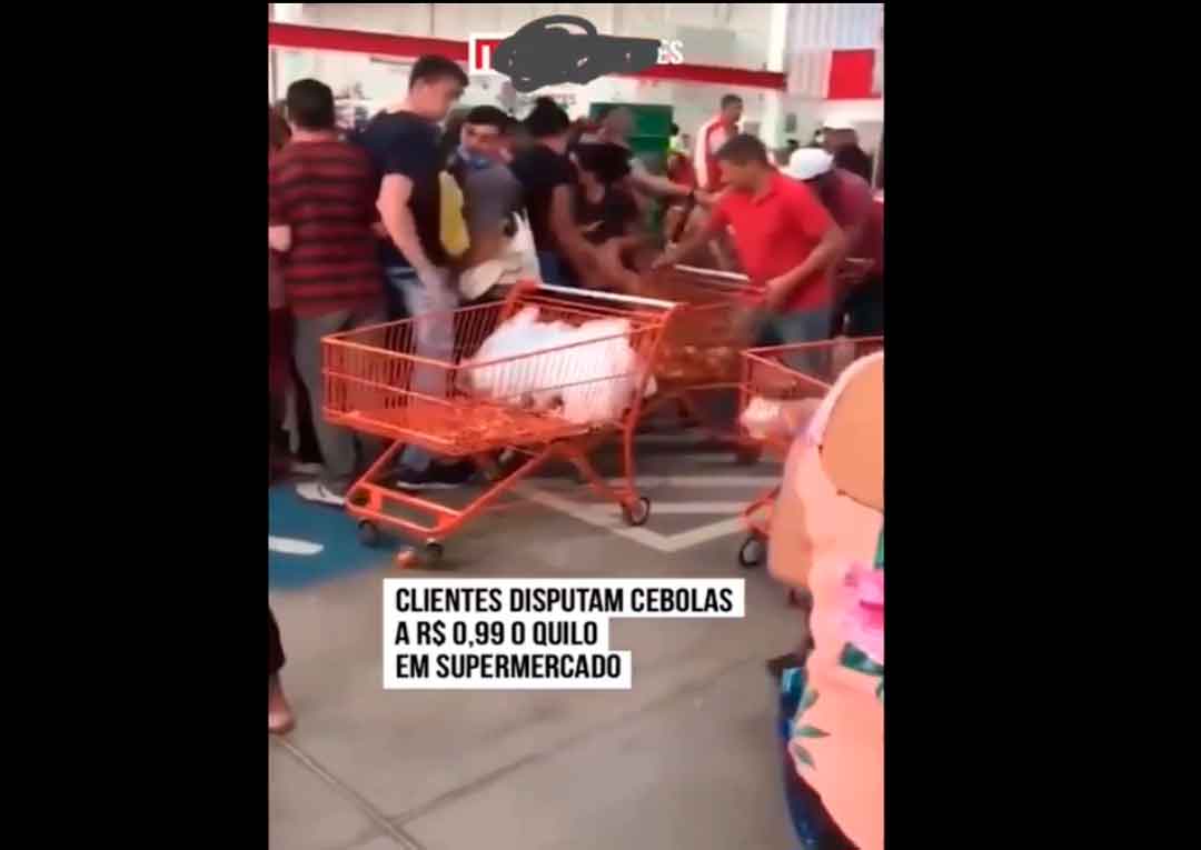 Clientes Se Estapeiam Para Aproveitar Promoção De Cebola Em Supermercado