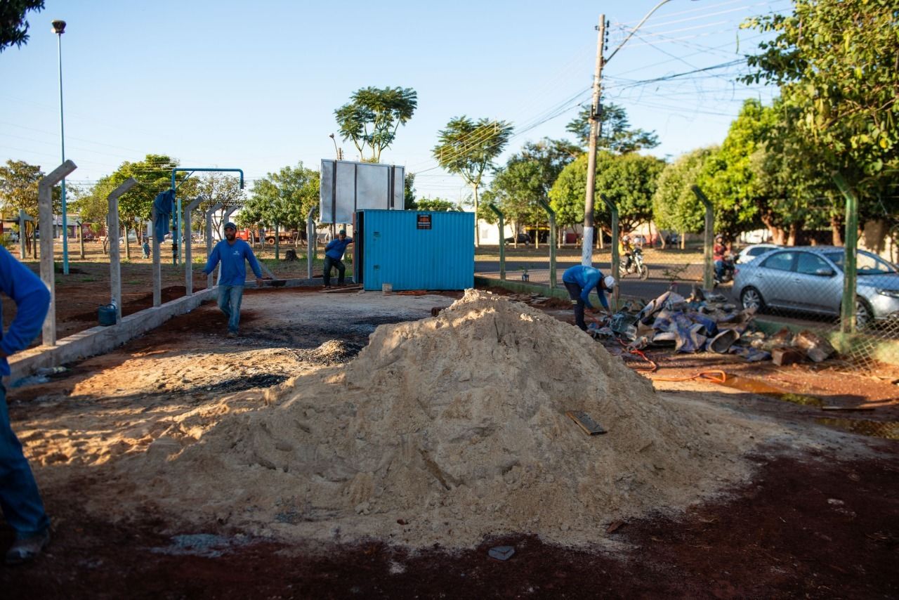 Prefeitura Inicia Construção De Uma Praça No Jardim Jamaica