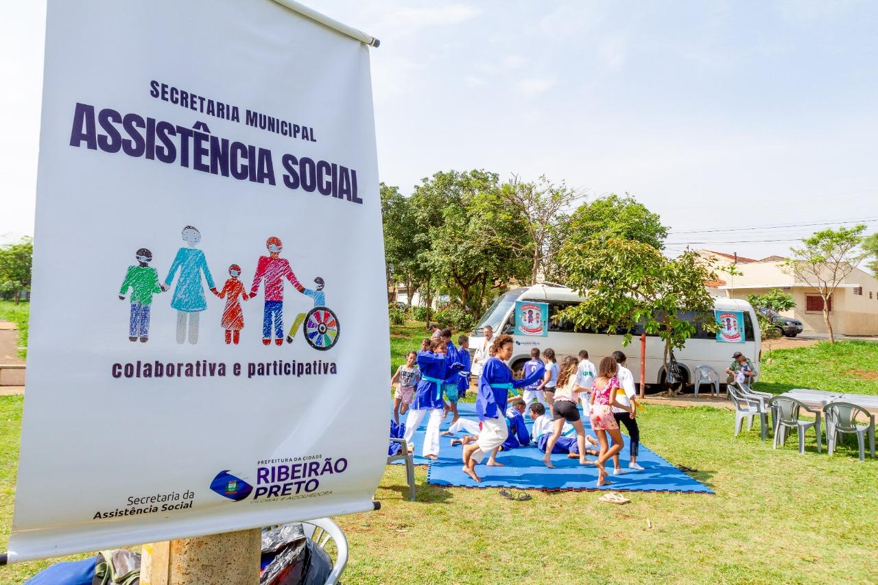 Assistência Social Realiza Ação No Dia Das Crianças