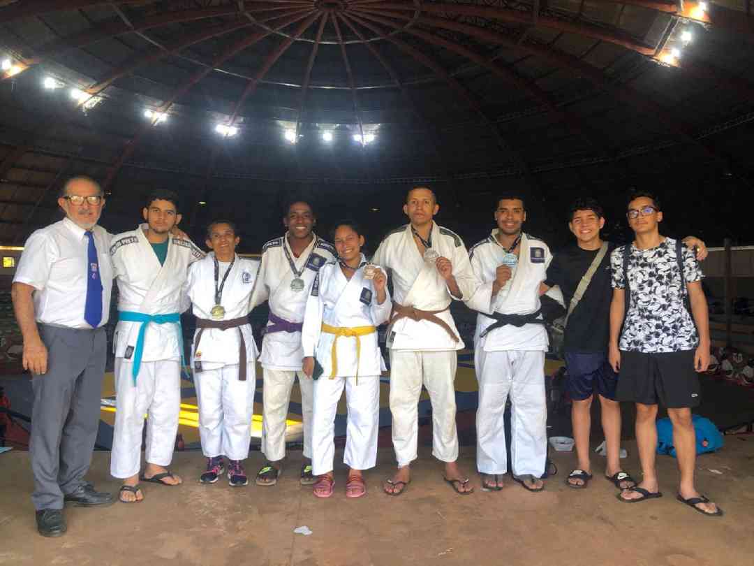 Judocas De Ribeirão Conquistam Medalhas Em Campeonato Regional