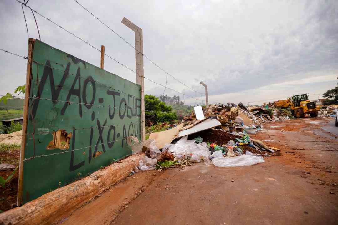 Prefeitura Alerta A População Sobre O Descarte Irregular De Resíduos