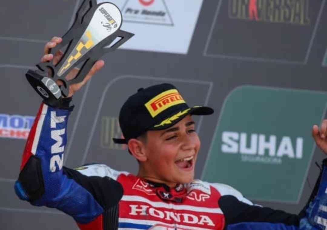 Léo Marques é campeão da 8ªEtapa do Superbike Brasil