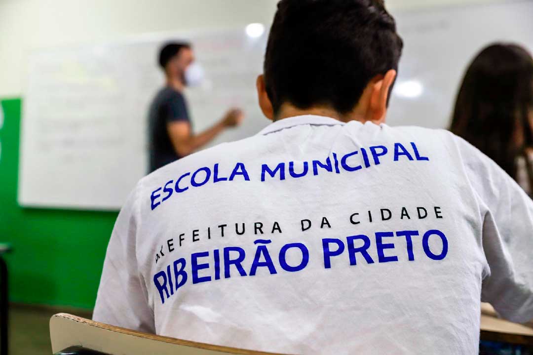 109 alunos da Rede Municipal foram aprovados na ETEC José Martimiano da Silva