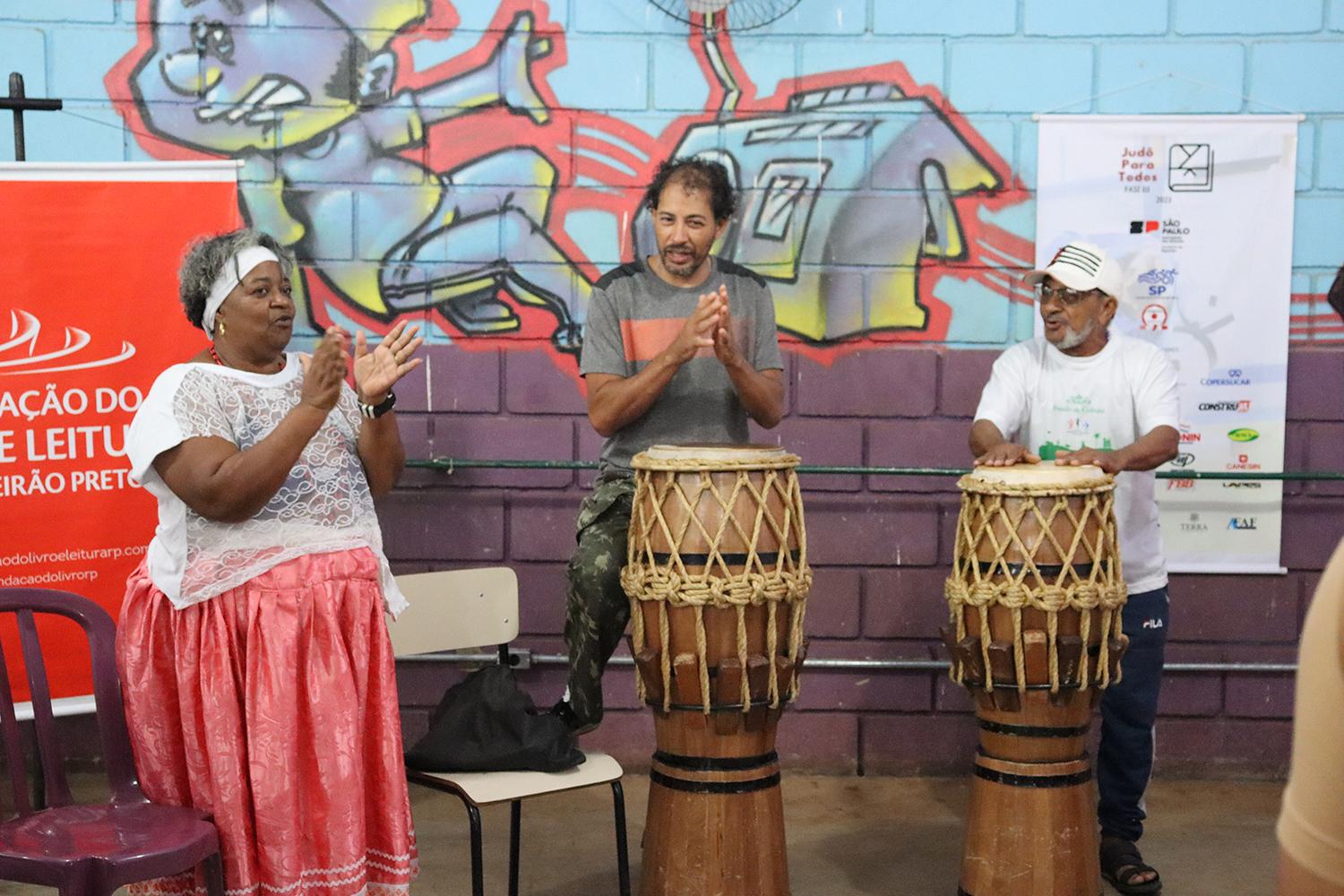 Centro Cultural Quintino II recebeu a 4ª edição do Sarau Odilon