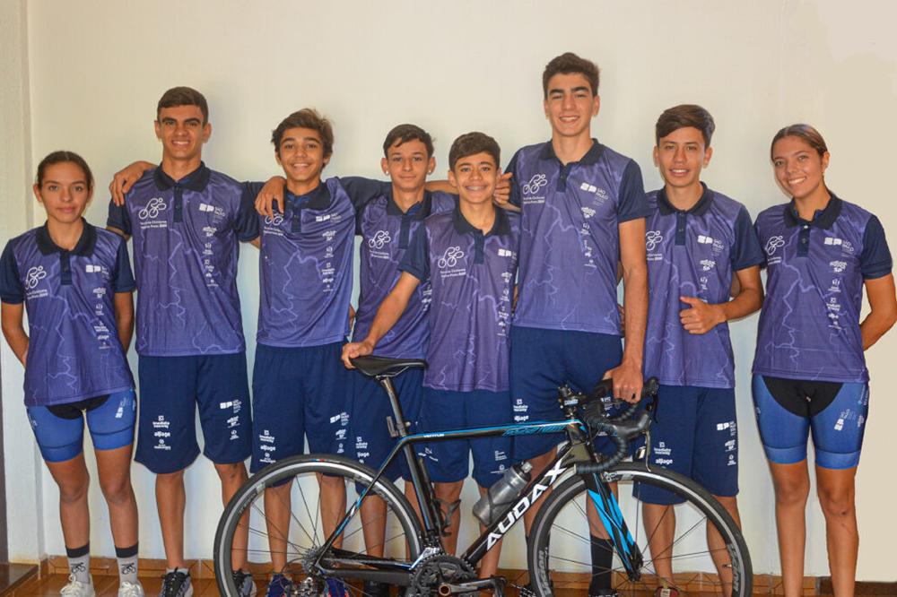 Cinco ciclistas da Equipe de RP disputam os Jogos Escolares