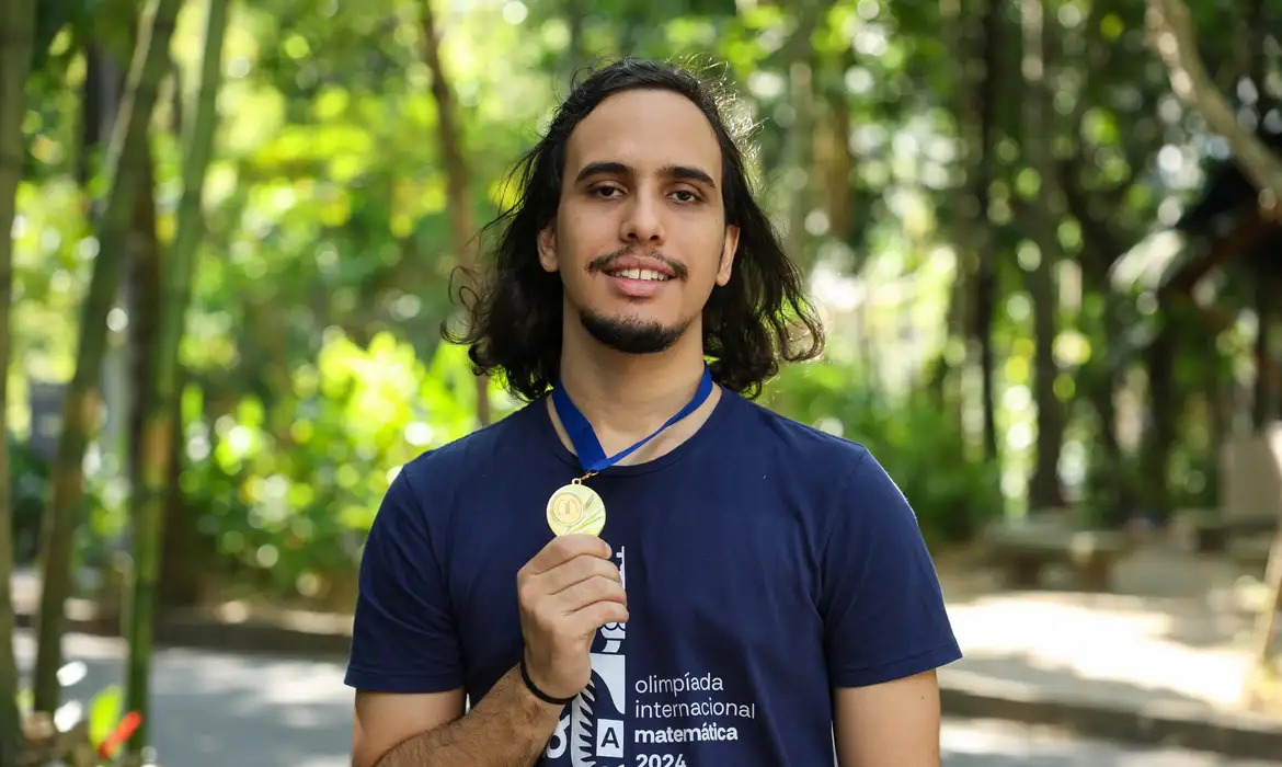 Brasil ganha 19 medalhas em competição internacional de matemática