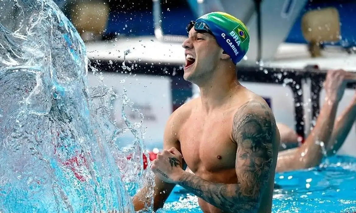 Guilherme Caribé é prata nos 100m livre no Mundial de piscina curta