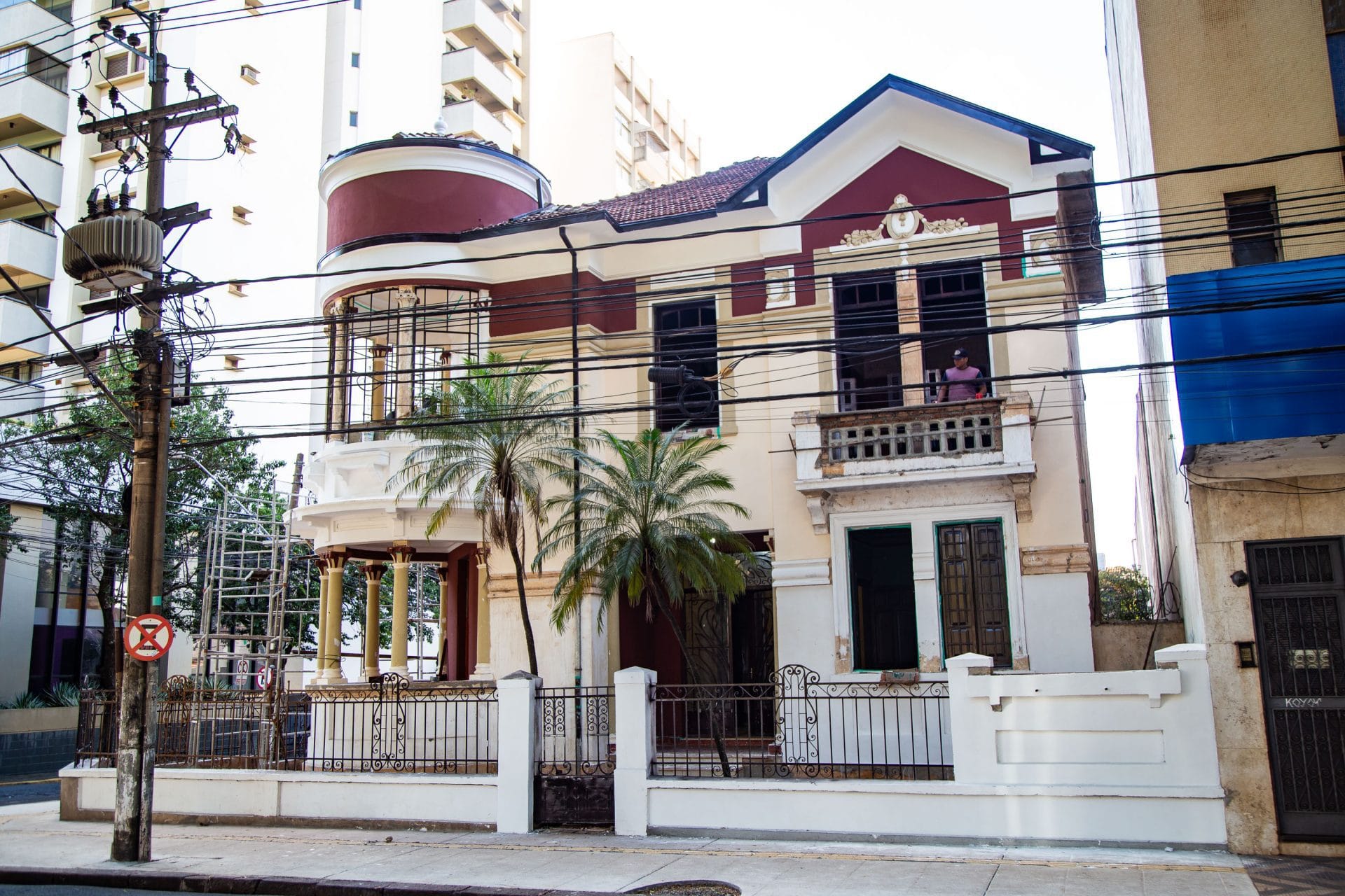 Palacete Camilo de Mattos recebe especial de Natal da Feira de Artesanato