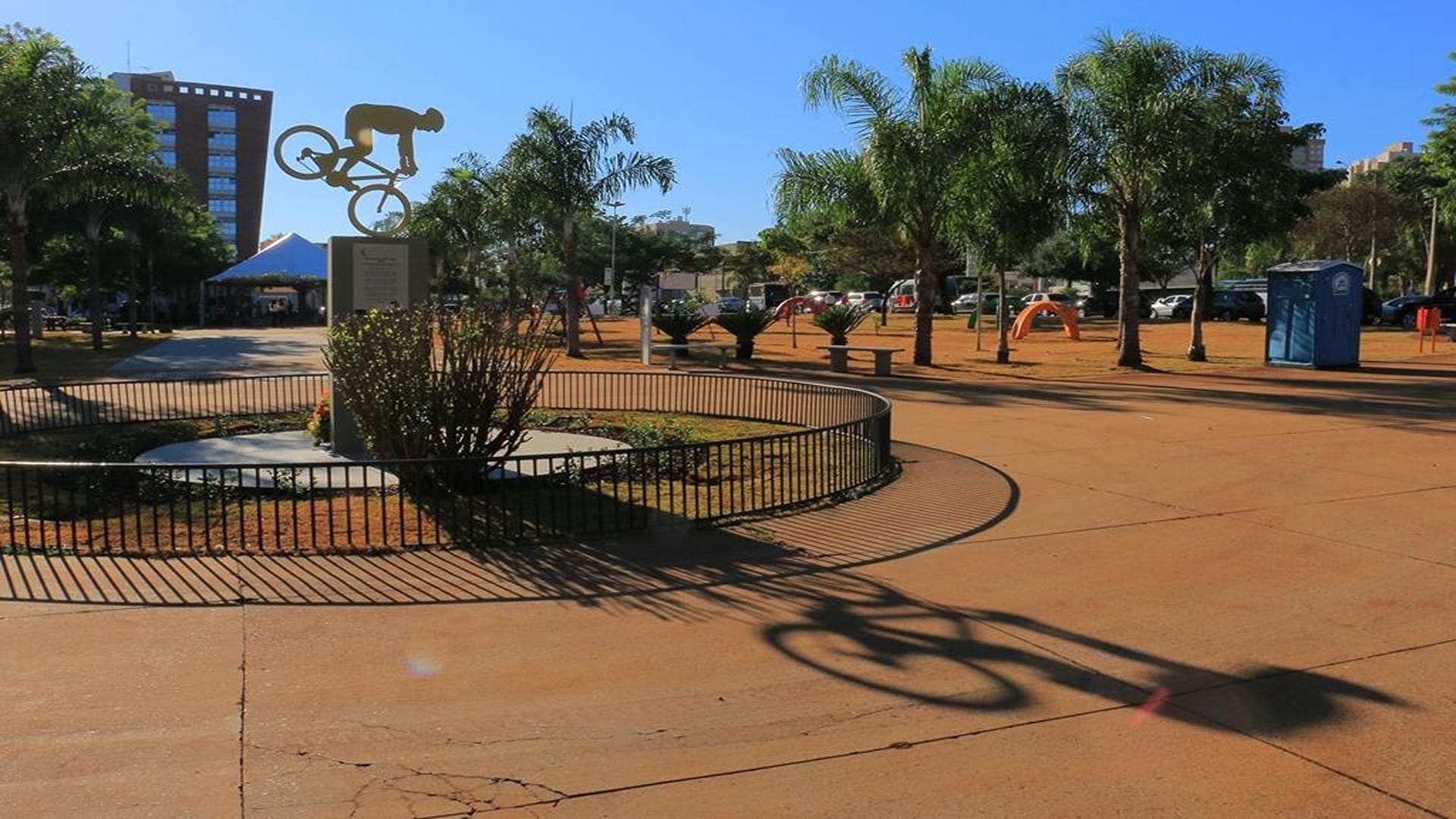 Carnaval Solidário 2025: Praça da Bicicleta irá arrecadar alimentos para o Fundo Social