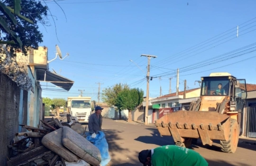 Batatais intensifica ações para eliminar criadouros do Aedes aegypti e combater animais peçonhentos