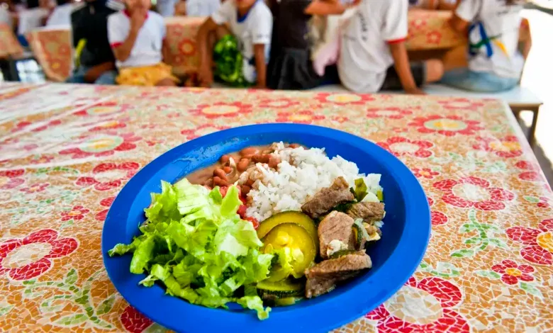 Escolas estaduais de Ribeirão Preto oferecem almoço durante recesso de julho com inscrições até sexta-feira