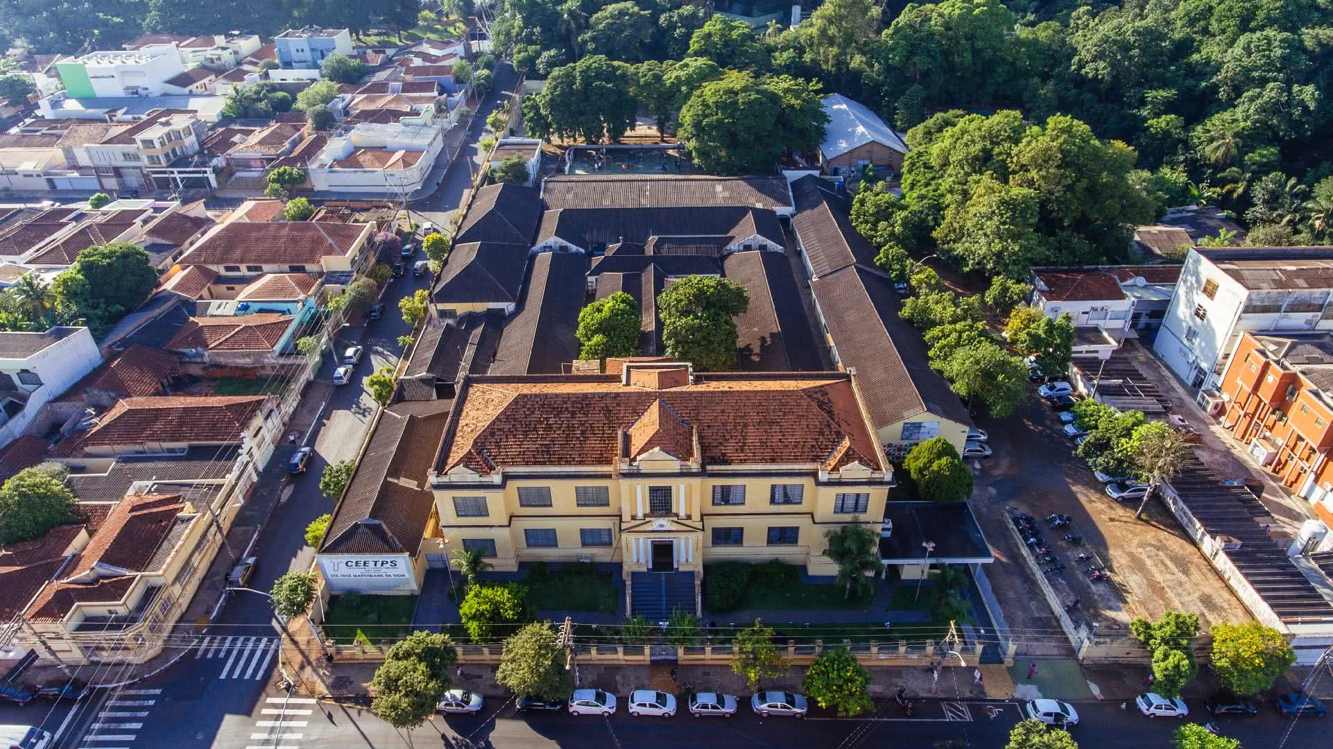 Etec Ribeirão Preto Recebe Mini Mutirão com 300 Vagas de Emprego e Estágio nos Dias 7 e 8 de Agosto