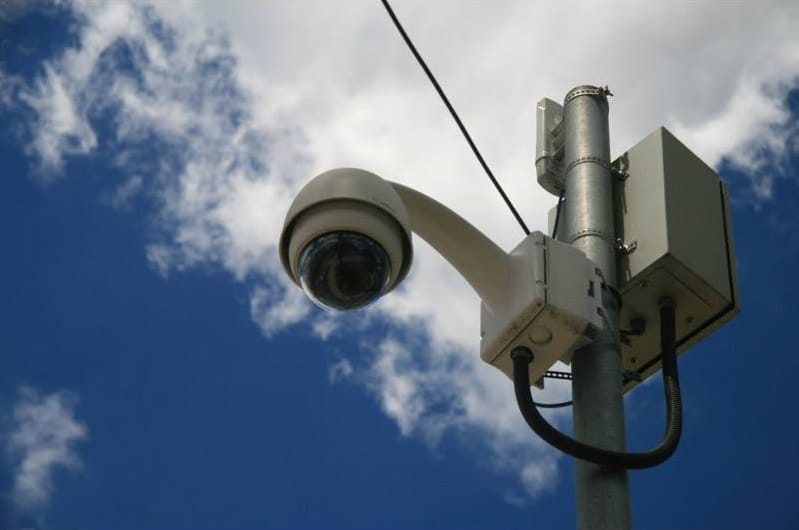 Ribeirão Preto oficializa instalação de câmeras de segurança em parques públicos
