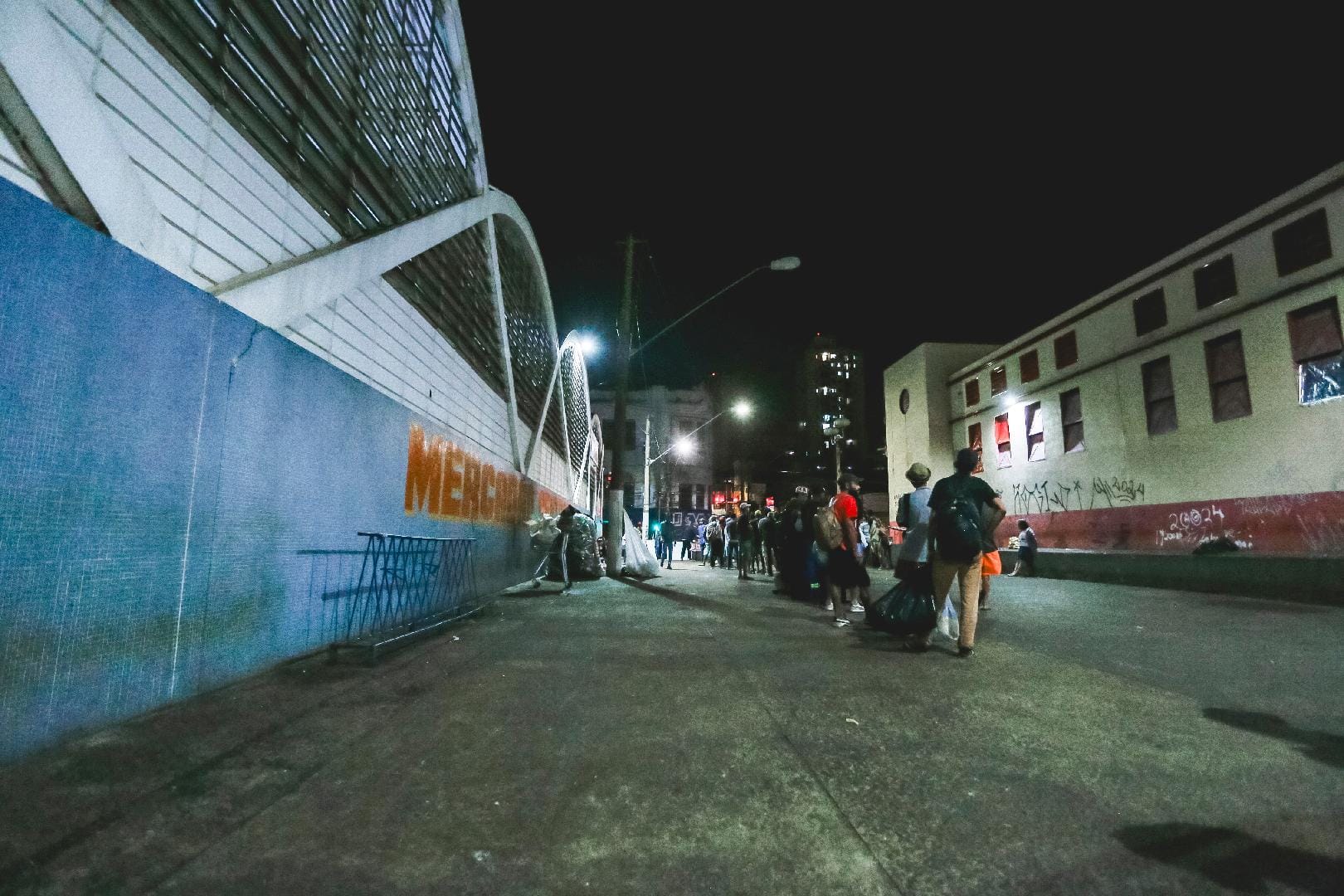 Prefeitura promove encontro para qualificar atendimento à população em situação de rua