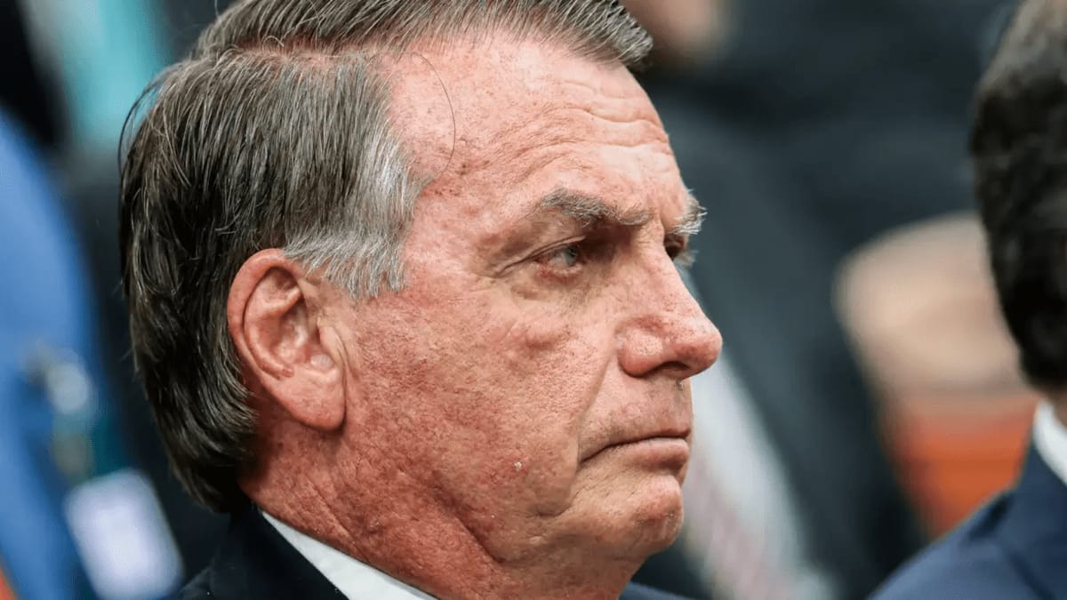 STF condena Jair Bolsonaro a 27 anos e determina início da pena em regime fechado