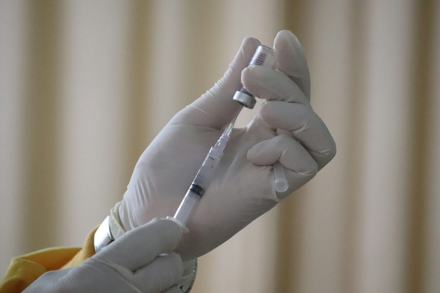 SUS vai oferecer vacina contra vírus sincicial respiratório a gestantes a partir de novembro