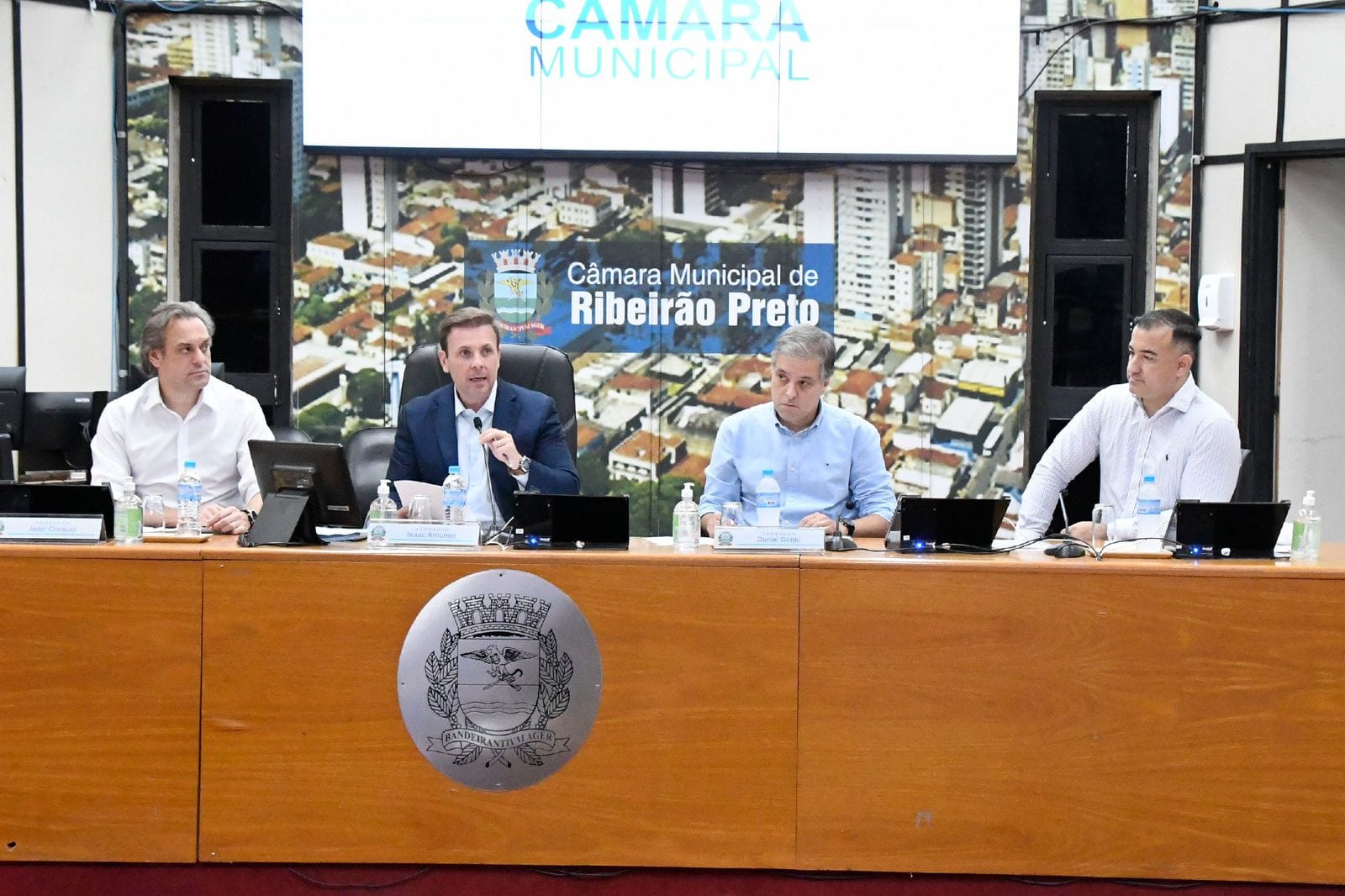 Secretário afirma à CPI que falhas no ITS eram previsíveis desde a licitação