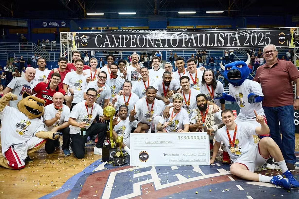 Franca confirma domínio no basquete e fatura 17º Paulistão com goleada sobre Mogi
