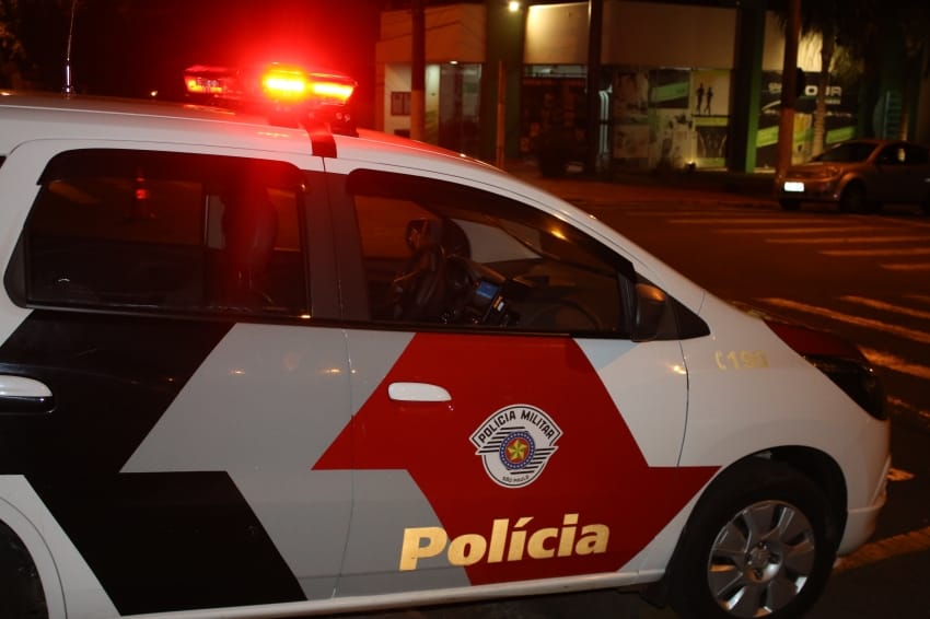 Dois baleados, entre eles adolescente, dão entrada em UPA de Jardinópolis após agressão e cobrança de dívida