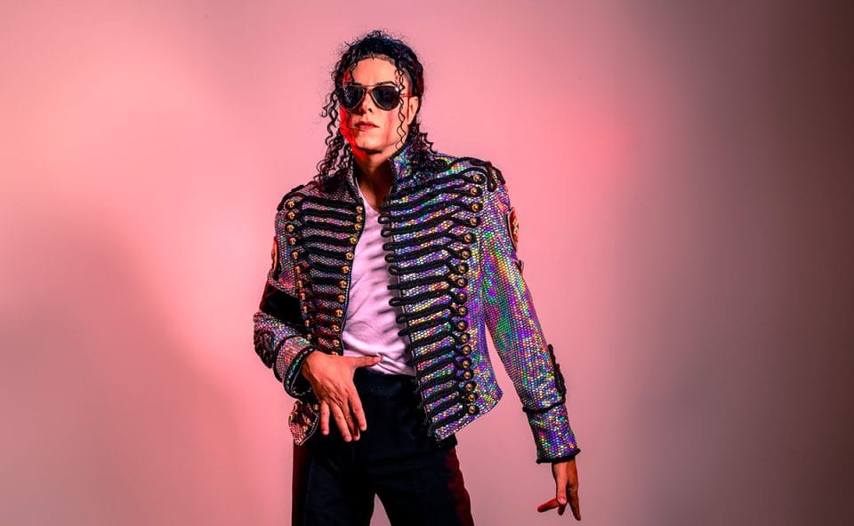 Rodrigo Teaser traz tributo a Michael Jackson ao Theatro Pedro II neste sábado