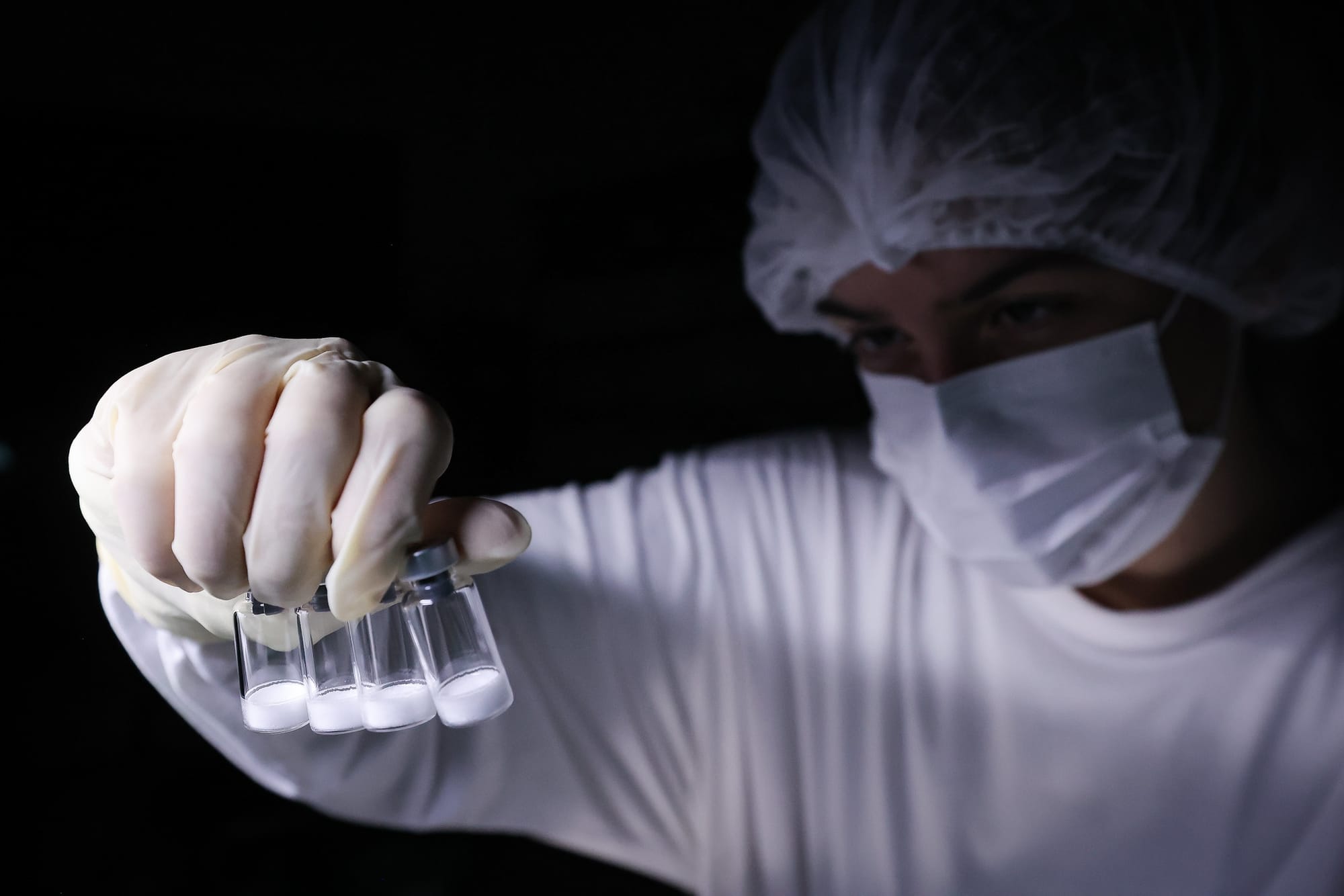 Anvisa aprova vacina brasileira contra dengue; Butantan já tem mais de 1 milhão de doses prontas