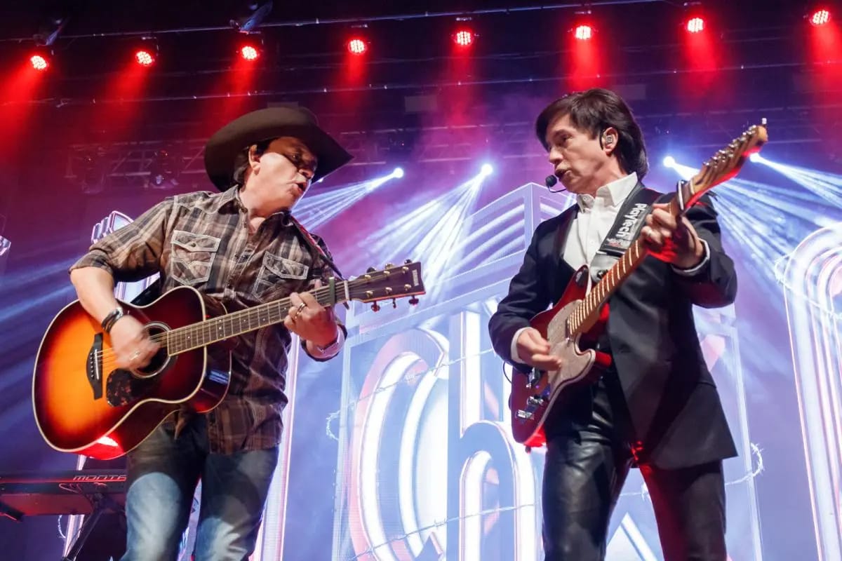 Chitãozinho & Xororó se apresentam em Ribeirão Preto neste sábado com novo espetáculo da turnê ChX