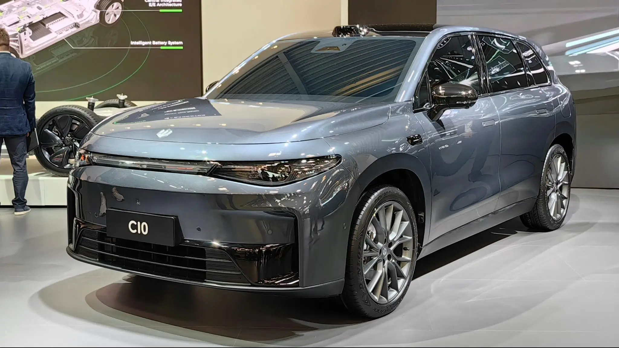 Marca de carros elétricos Leapmotor é lançada em Ribeirão Preto com concessionária do Grupo Toniello